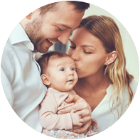 Intended Parents with Family Makers Surrogacy
